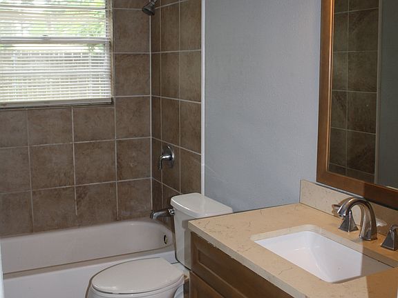 4th image of 9012 Blom Blvd
