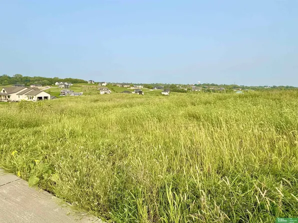 12015 S 229th St, Gretna, NE 68028