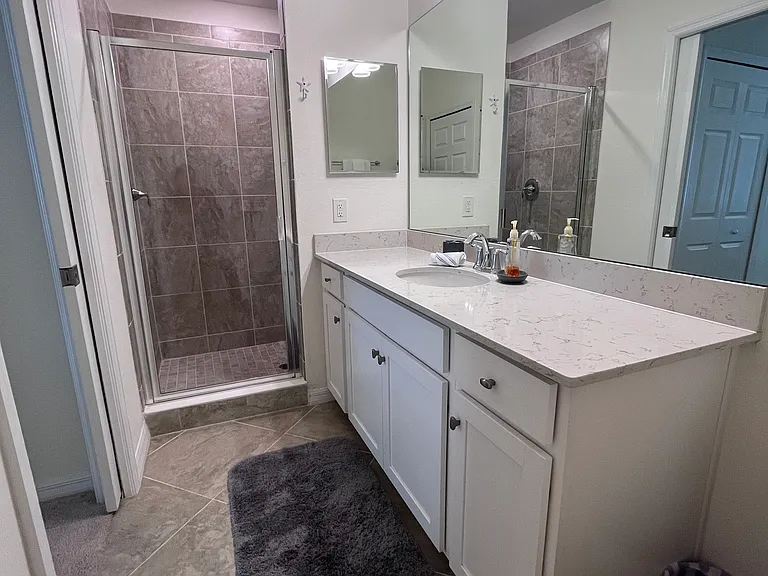 17520 Gawthrop Dr #403 — Photo 19
