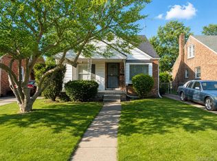 19447 Huntington Rd, Detroit, MI 48219