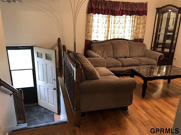 5th image of 2905 Irene St