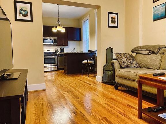 3rd image of 2347 W Charleston St APT 1F