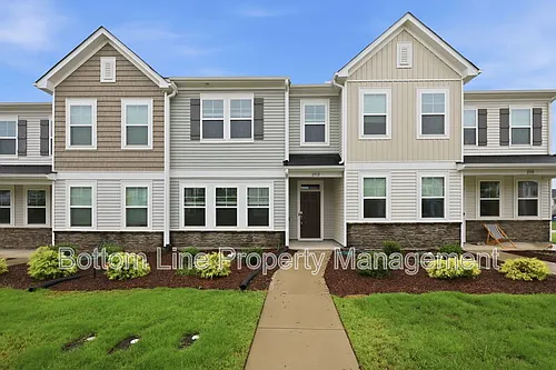 2312 Kasota Ln Photo 1