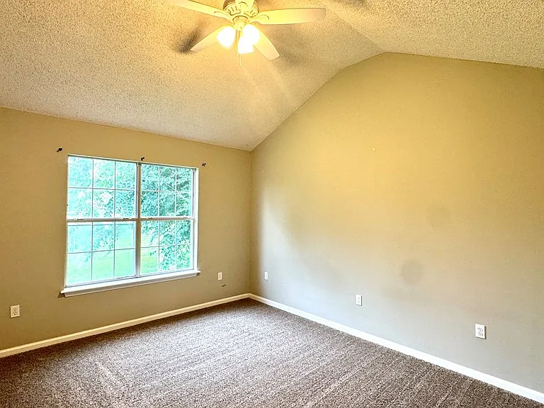 Merriman Ct — Photo 15