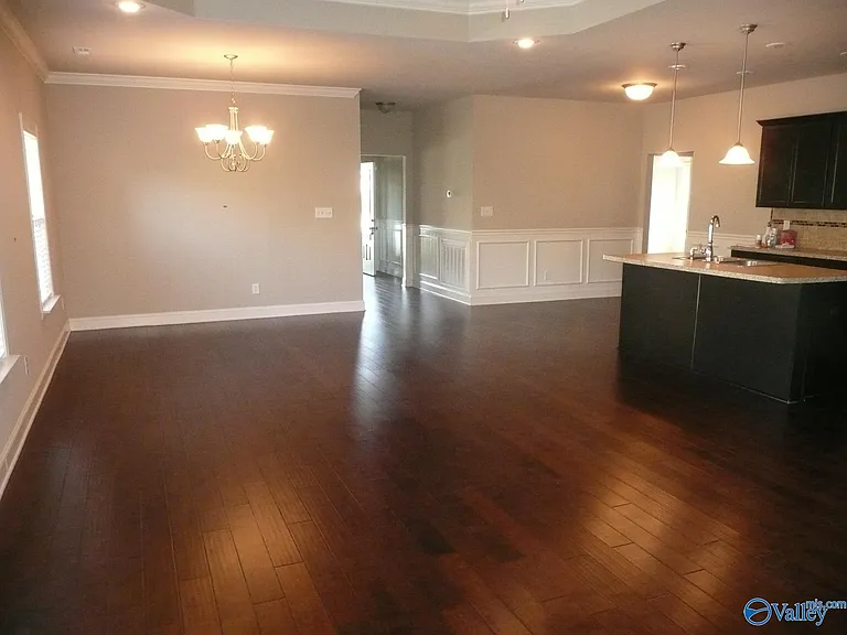 267 New Bristol Ln — Photo 4