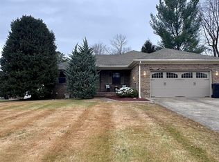 216 Hillington Dr, Paducah, KY 42001