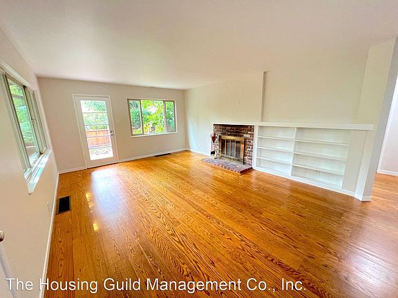 2nd image of 861 Partridge Ave