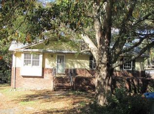 385 Burr Oak Ct, Lawrenceville, GA 30046