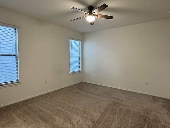 3rd image of 16674 Point Rock Dr