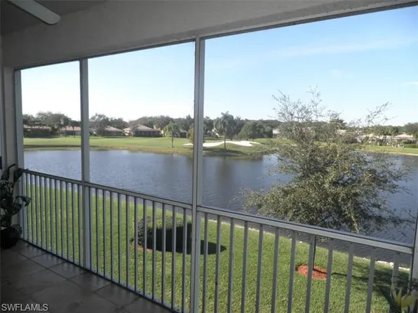 2029 Crestview Way APT 107, Naples, FL 34119