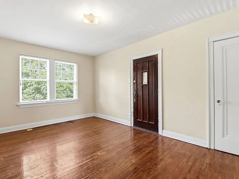 Apartment for Rent in Bevo Mill — Photo 8