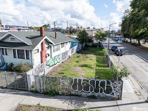 2nd image of 1208 31st Ave