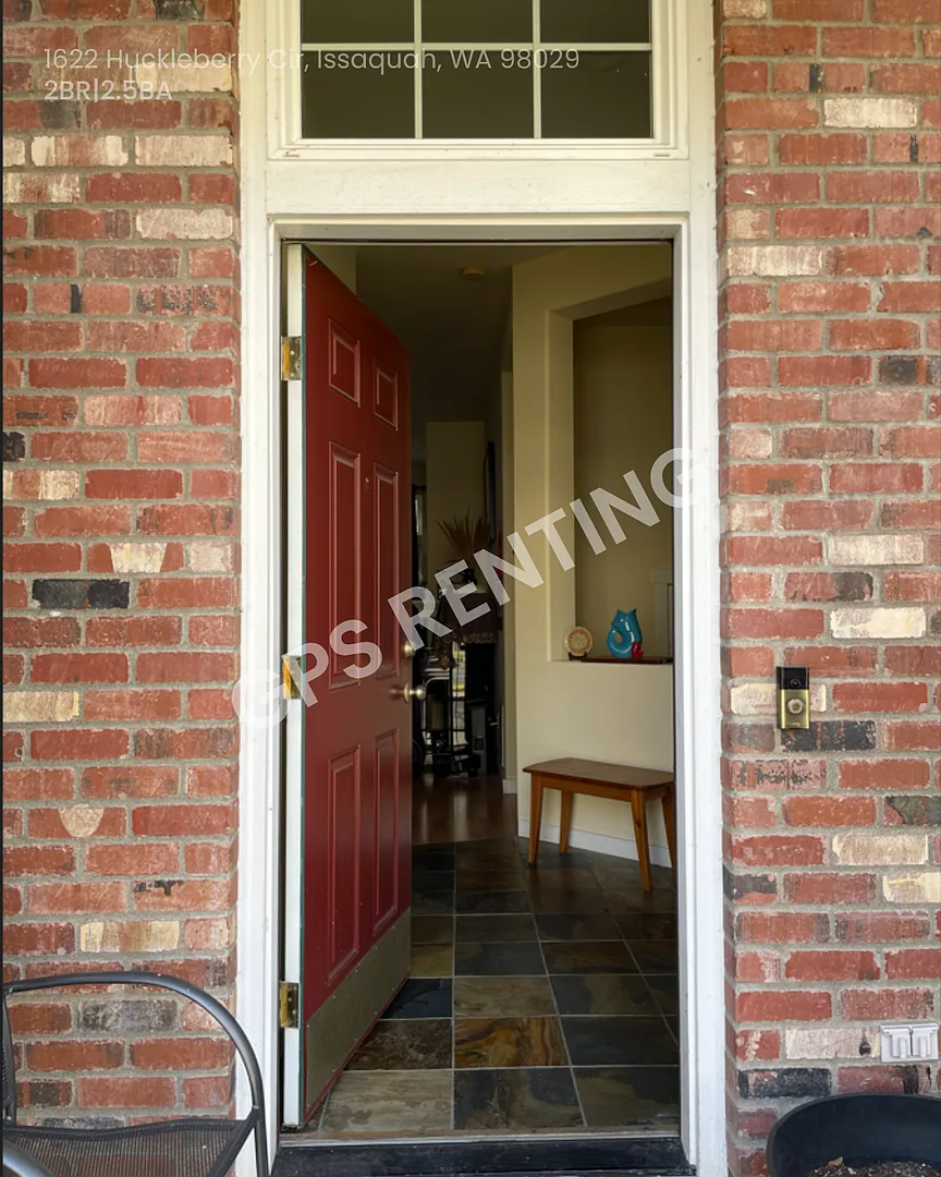 A Rare Gem: Distinctive Unique two-story 2-bedroom, 2.5-bathroom layout with dual primary suites ... — Photo 2