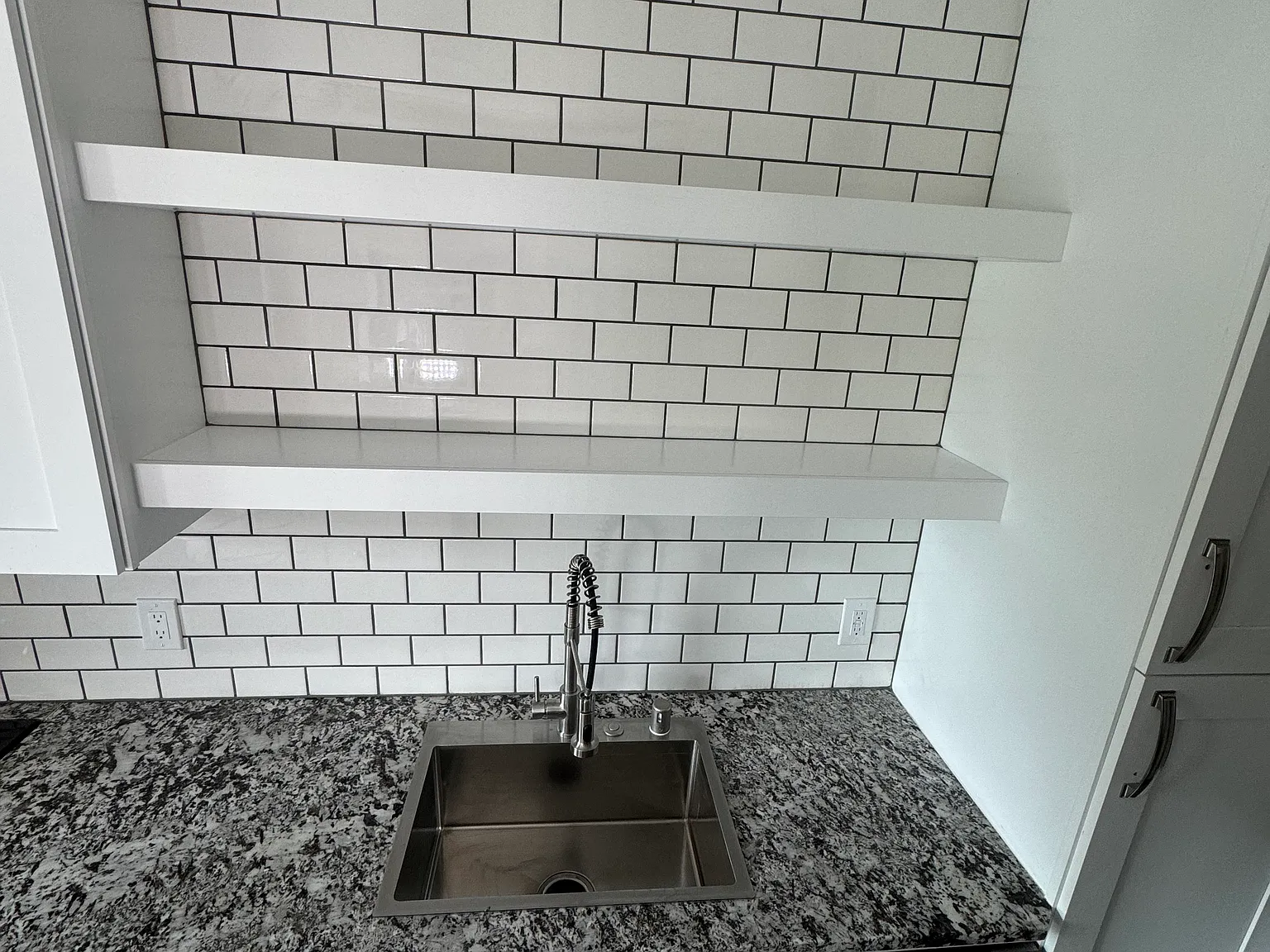 2 bed, 750 sqft, $1,395 — Photo 3