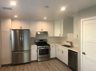 563 El Placer Rd #4, Palm Springs, CA 92264