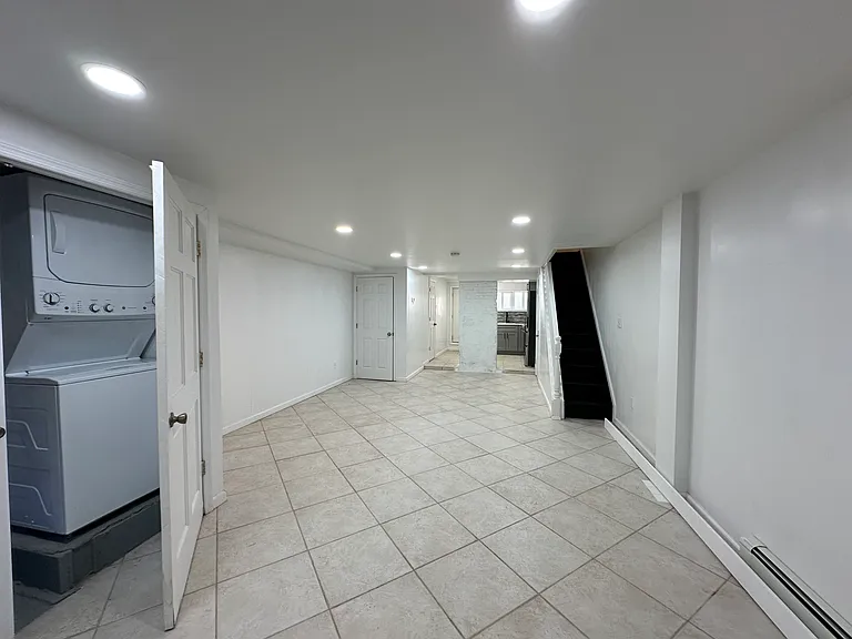 101 Pioneer St #1 — Photo 6
