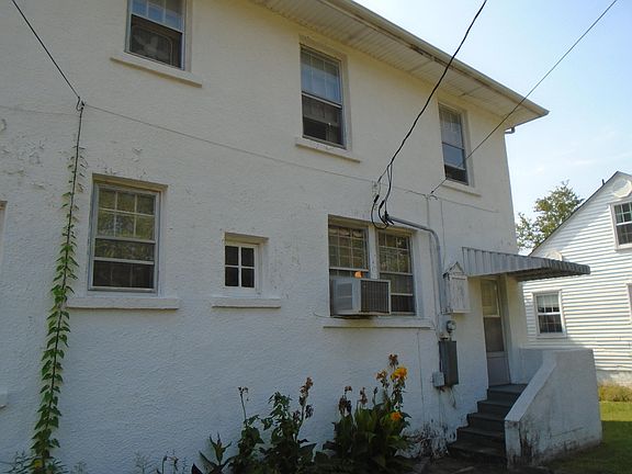 4th image of 2937 Fountain Park Blvd