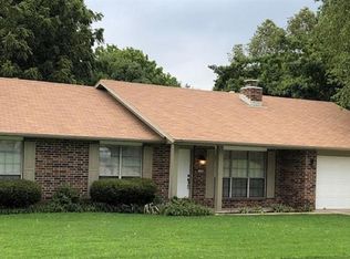 1276 E Ash St, Fayetteville, AR 72703