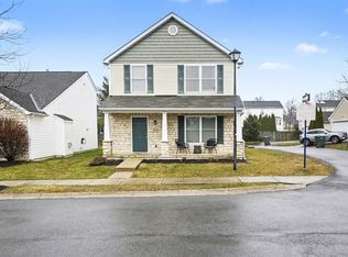 9335 Polaris Green Dr, Columbus, OH 43240