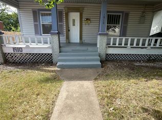 1910 W College St, Springfield, MO 65806