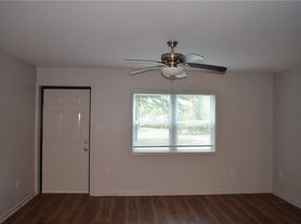 14 Stafford St NW