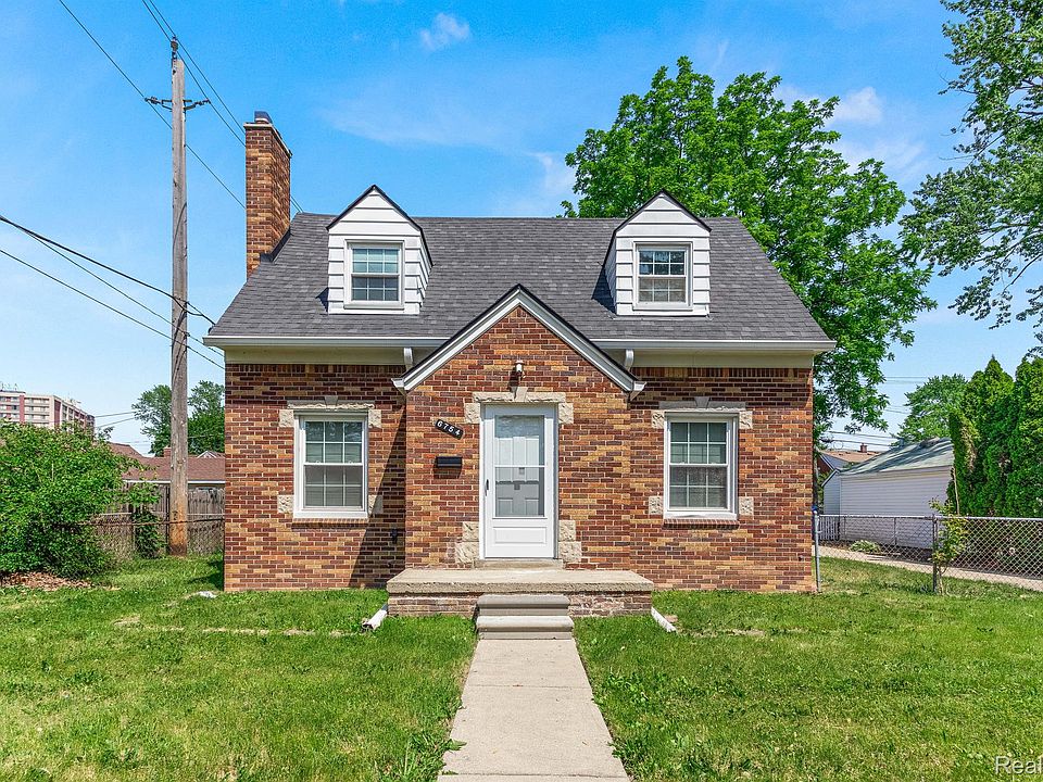 1st image of 6754 Dolphin St