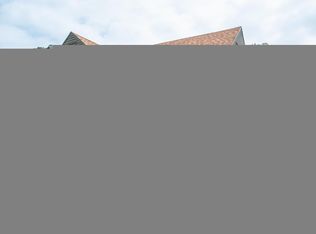 930 13th Ave NE, Rochester, MN 55906