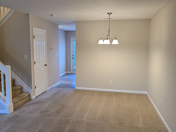 5th image of 5404 Strasburg Dr