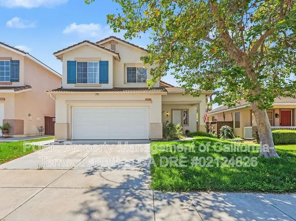 32025 Calle Ballentine, Temecula, CA 92592