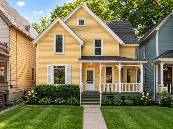 1227 Spaight St, Madison, WI 53703