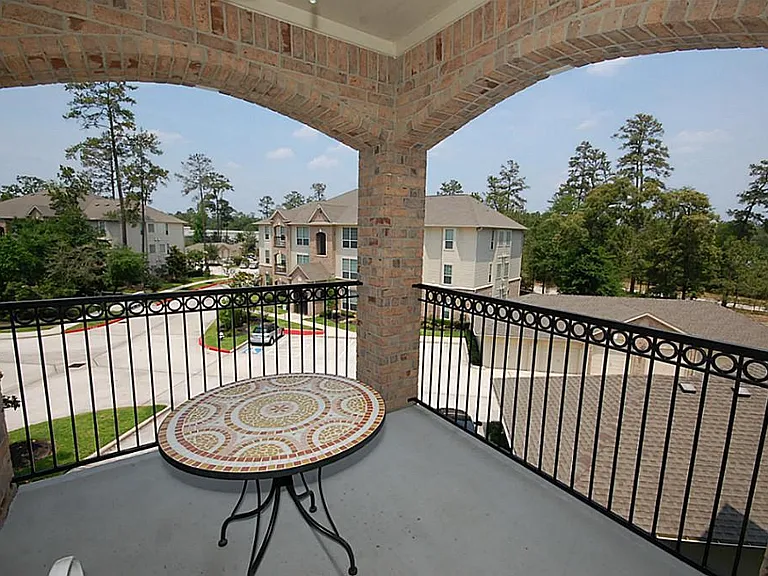 6607 Lake Woodlands Dr #531 — Photo 1