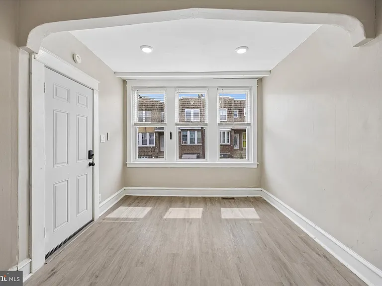 1117 Rosalie St #1 — Photo 5