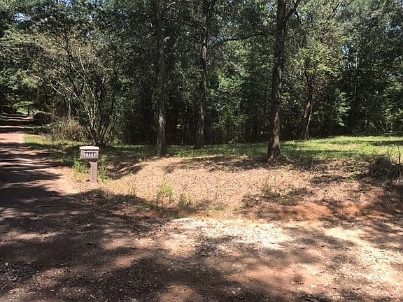 3rd image of 2304 County Road 843