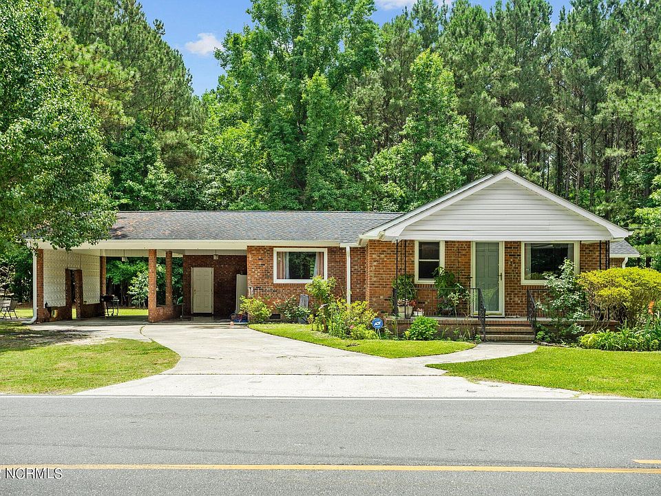 345 W South St, Rose Hill, NC 28458 MLS 100332961 Zillow