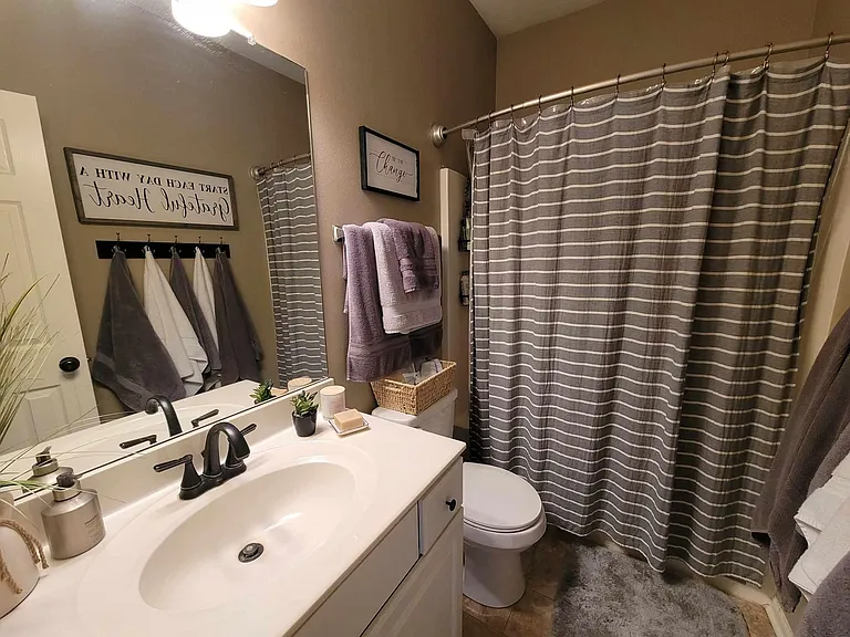 18610 L Cir — Photo 12