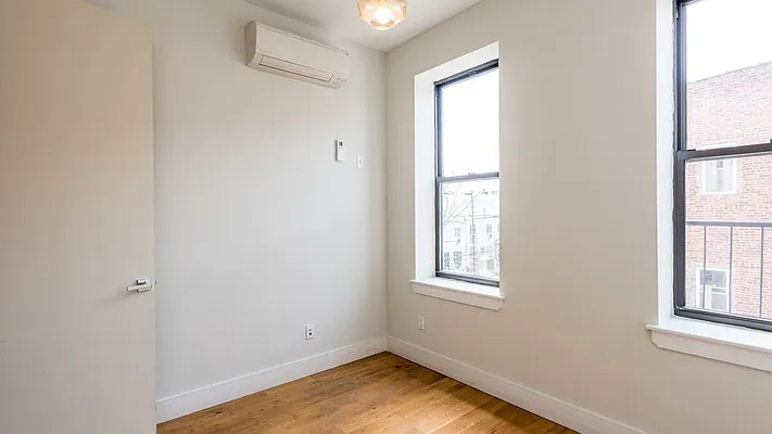 Rented by Nooklyn NYC LLC | media 35
