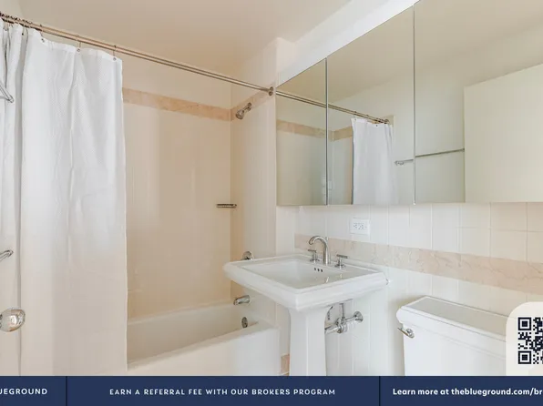 255 West 94th Street image 16 of 30