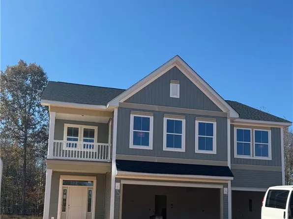 119 Starhaven Ct, Advance, NC 27006