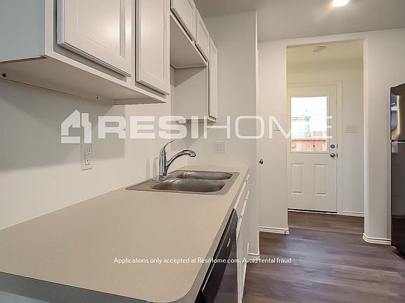 5th image of 8630 Wooster Trails Dr