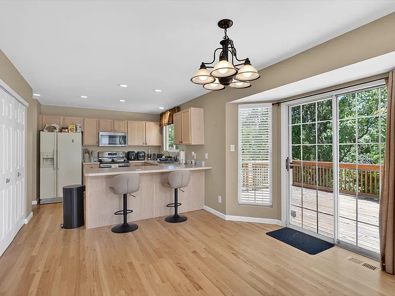 630 Cascade Lake Dr — Photo 31