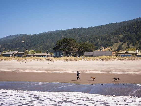 4th image of 246 Seadrift Road