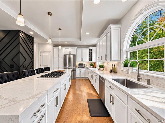 4th image of 309 Granite Springs Road