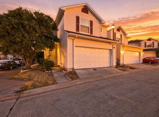 2001 Waleska Plz, Dallas, TX 75211