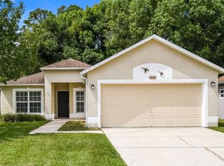 2668 Lantana Lakes Dr W, Jacksonville, FL 32246