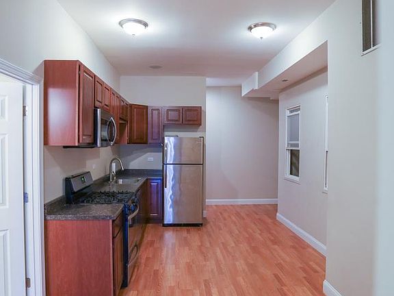 4th image of 1580 N Clybourn Ave #2