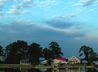 131 Old Ferry Rd, Hudgins, VA 23076