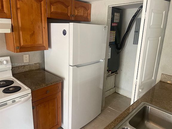 2nd image of 7902 NW 72nd Ave