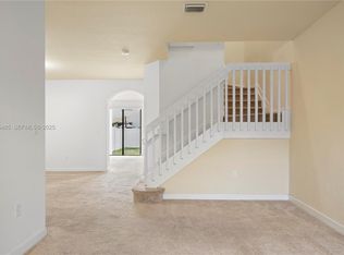 3366 W 90th Ter, Hialeah, FL 33018