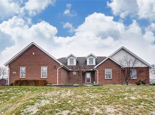 926 Timberview Ave, Springfield, OH 45502