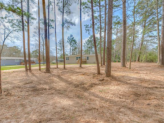 5th image of 648 Beech Creek Rd